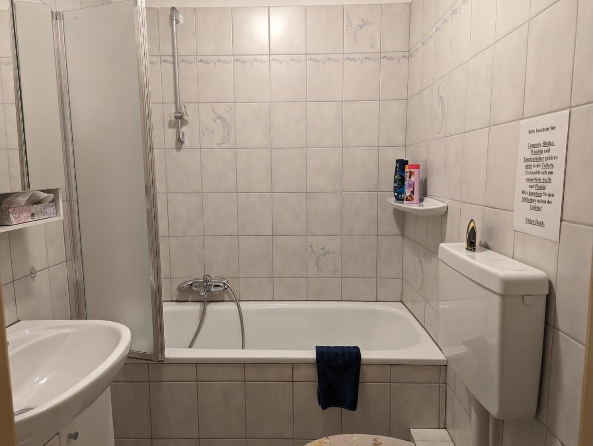 Restaurant Zur Blume Lägenhet Hattingen Exteriör bild