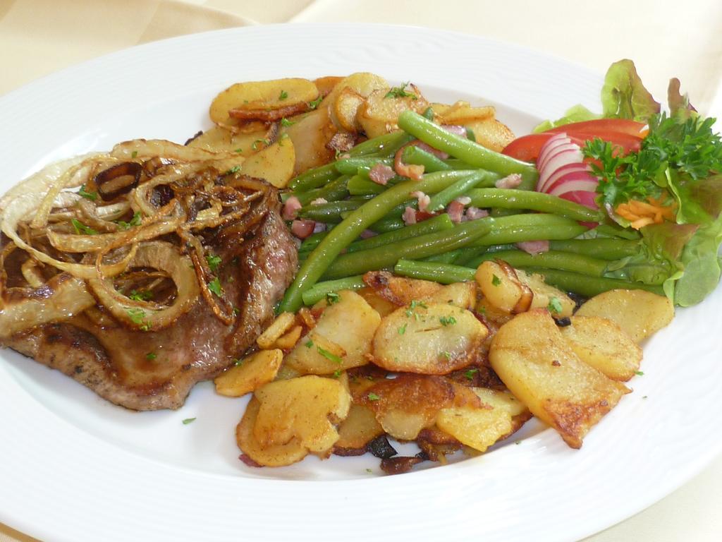Restaurant Zur Blume Lägenhet Hattingen Exteriör bild