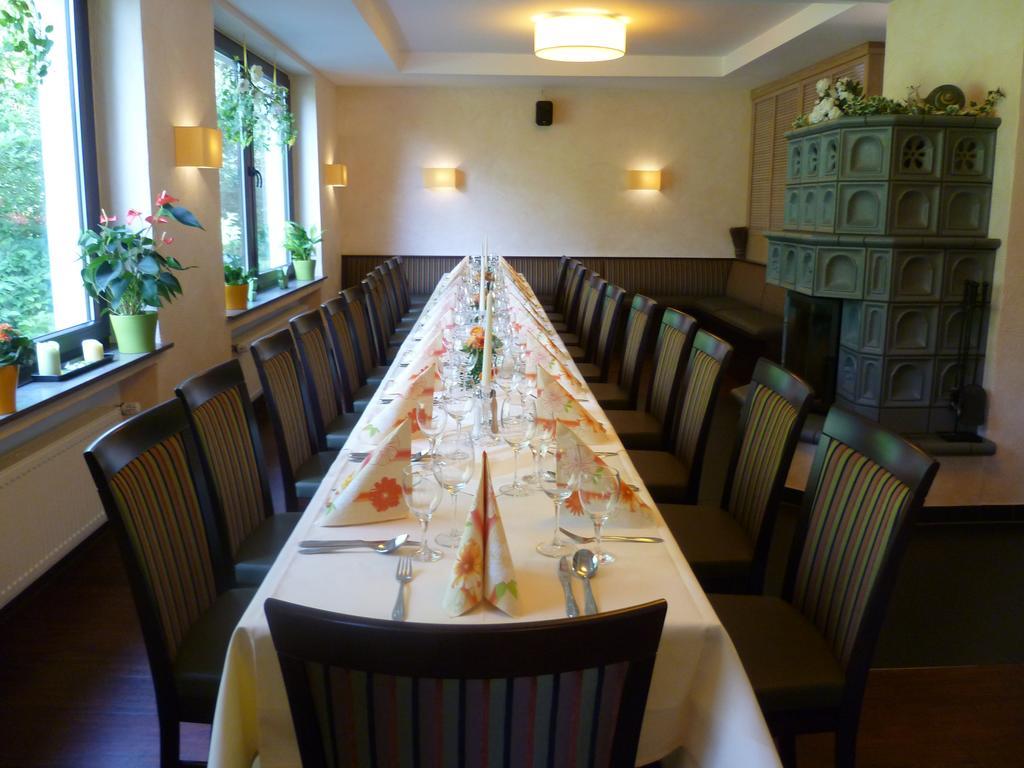 Restaurant Zur Blume Lägenhet Hattingen Exteriör bild